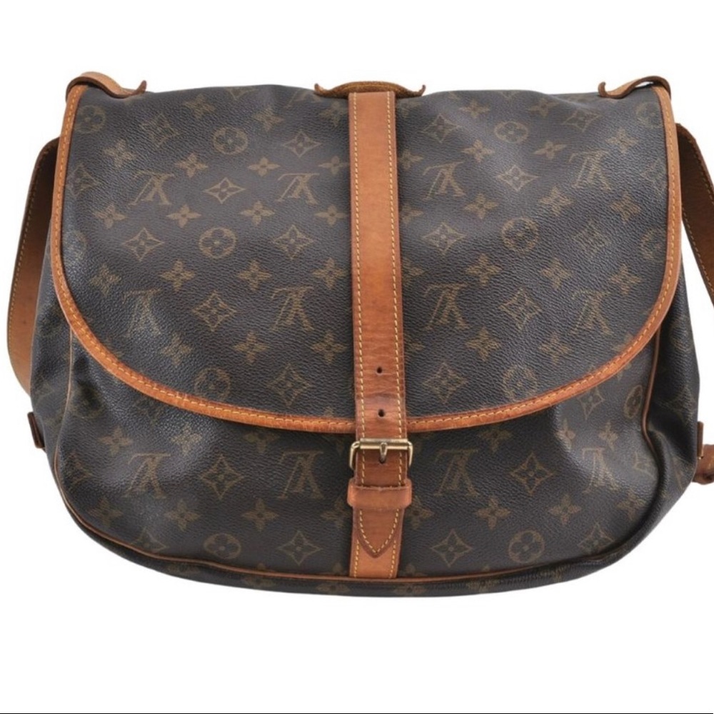 Auth Louis Vuitton Saumur 35 Crossbody